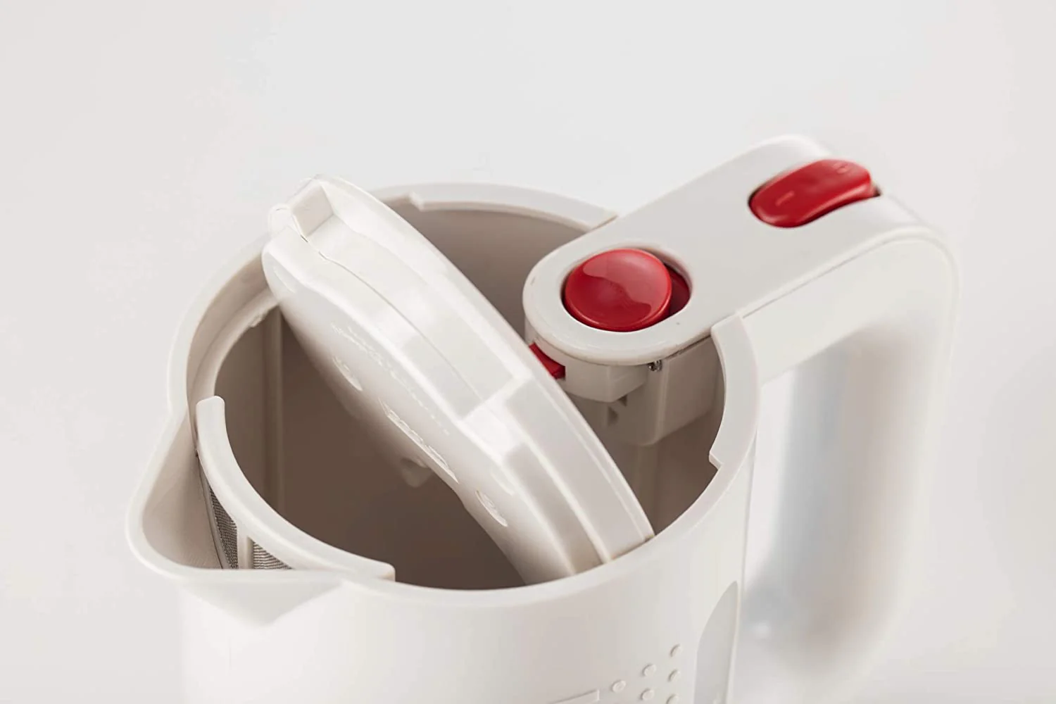 Bodum Bistro Electric Water Kettle – 17 Ounce – White - Image 2