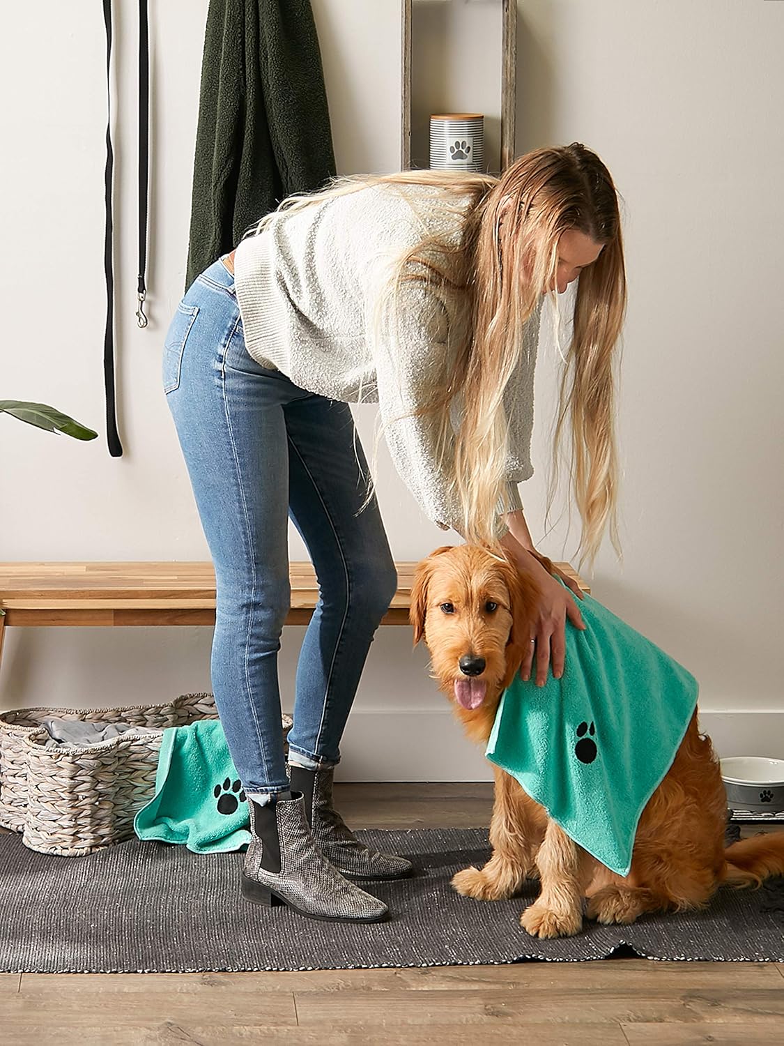 Bone Dry Pet Grooming Towel Embroidered Absorbent Microfiber – 15" x 30" Aqua - Image 5