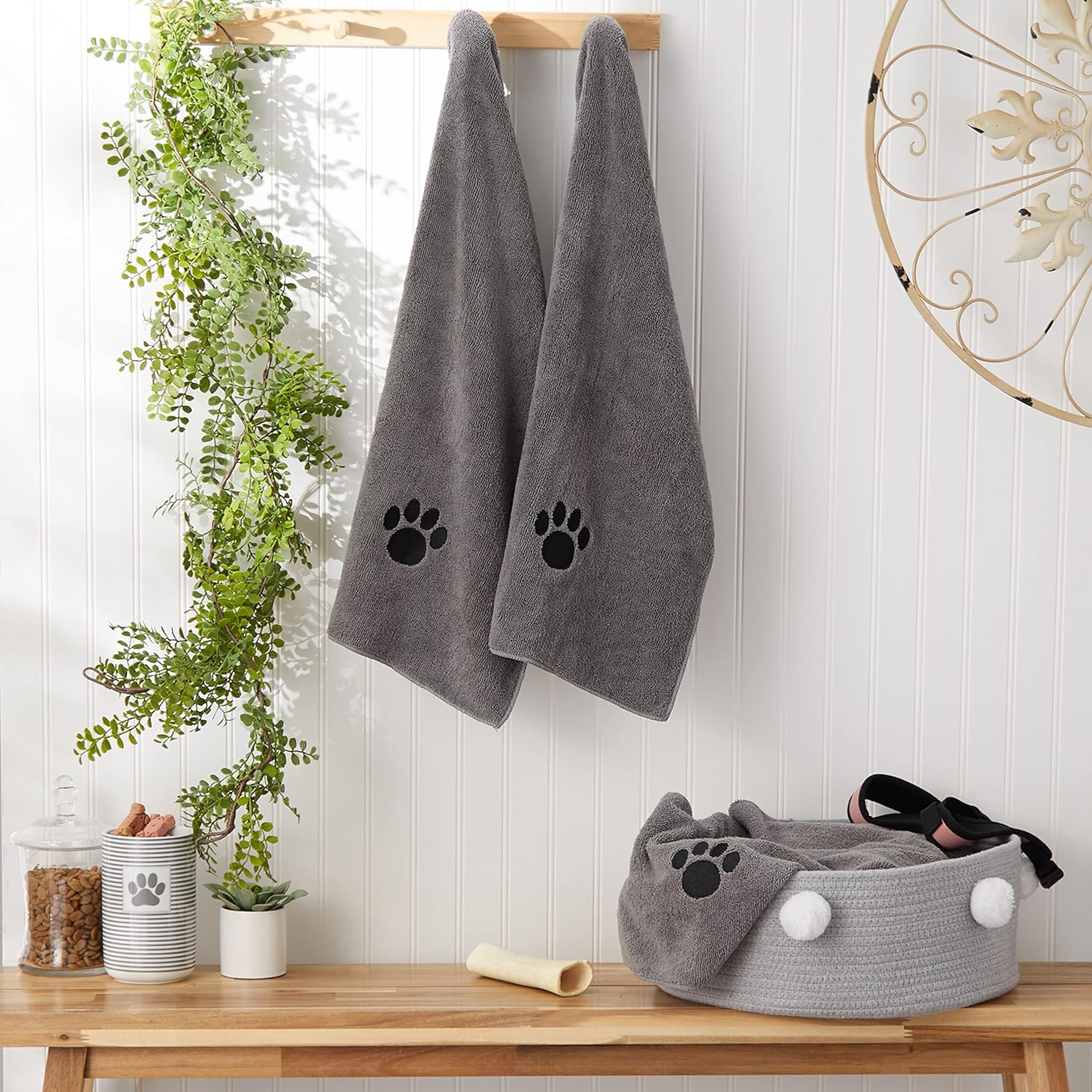 Bone Dry Pet Grooming Towel Embroidered Absorbent Microfiber – 15" x 30" Gray - Image 4