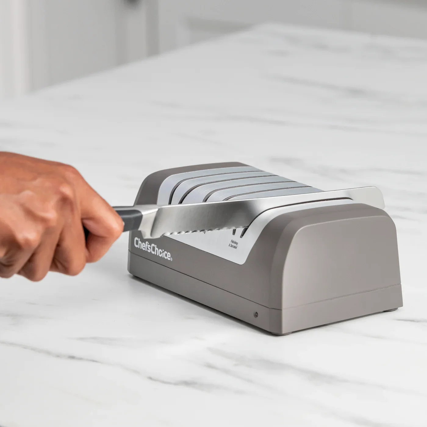 Chef’sChoice Rechargeable Angle Select DC 1520 Cordless Electric Knife Sharpener - Image 3