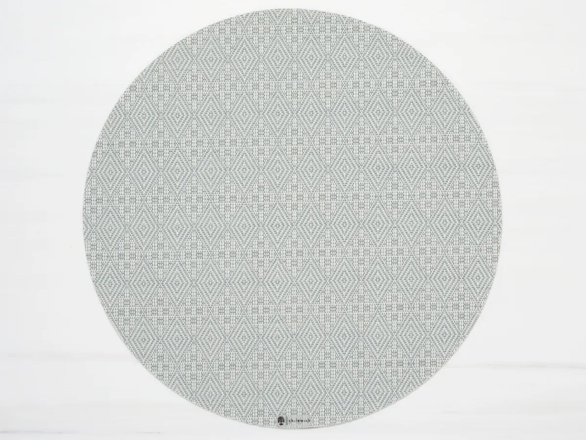Chilewich Boxwood Geometric Lace Weave Round Placemat – Abalone - Image 2