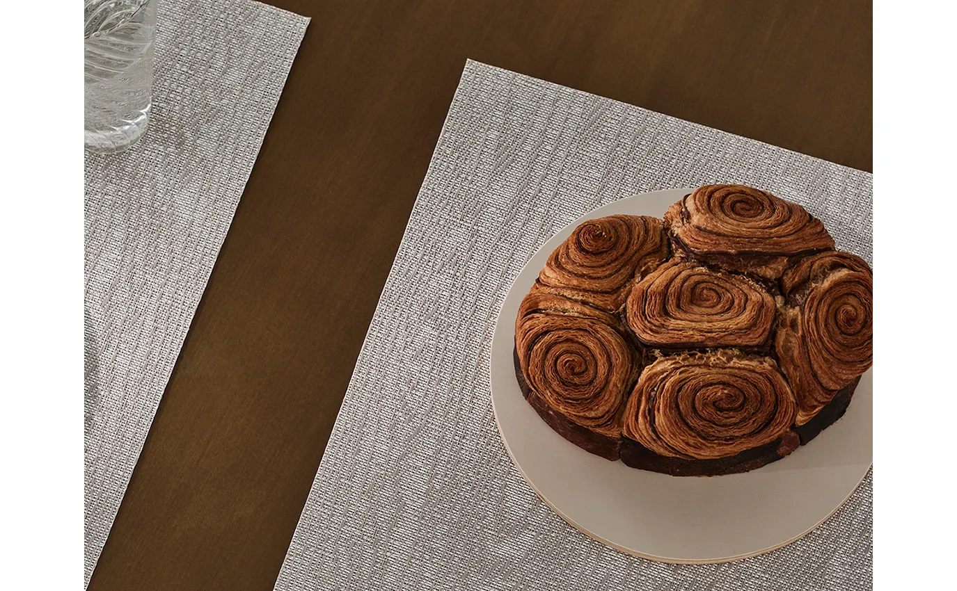 Chilewich Woodgrain Rectangle Placemat – Birch - Image 3