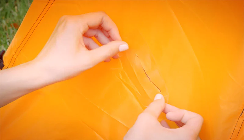 Crystal Clear Gorilla Tape – 1.88in x 18yd - Image 5