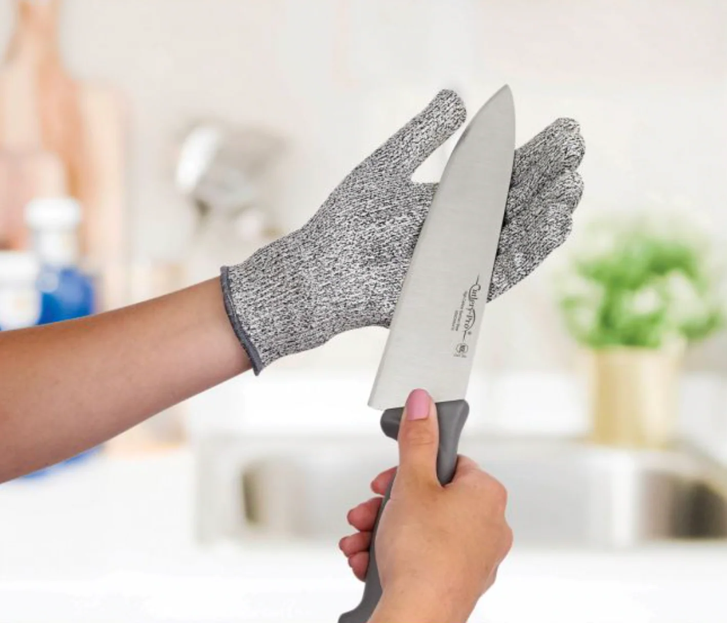 Cutlery Pro Mesh Cutting Gloves β Medium - Image 3