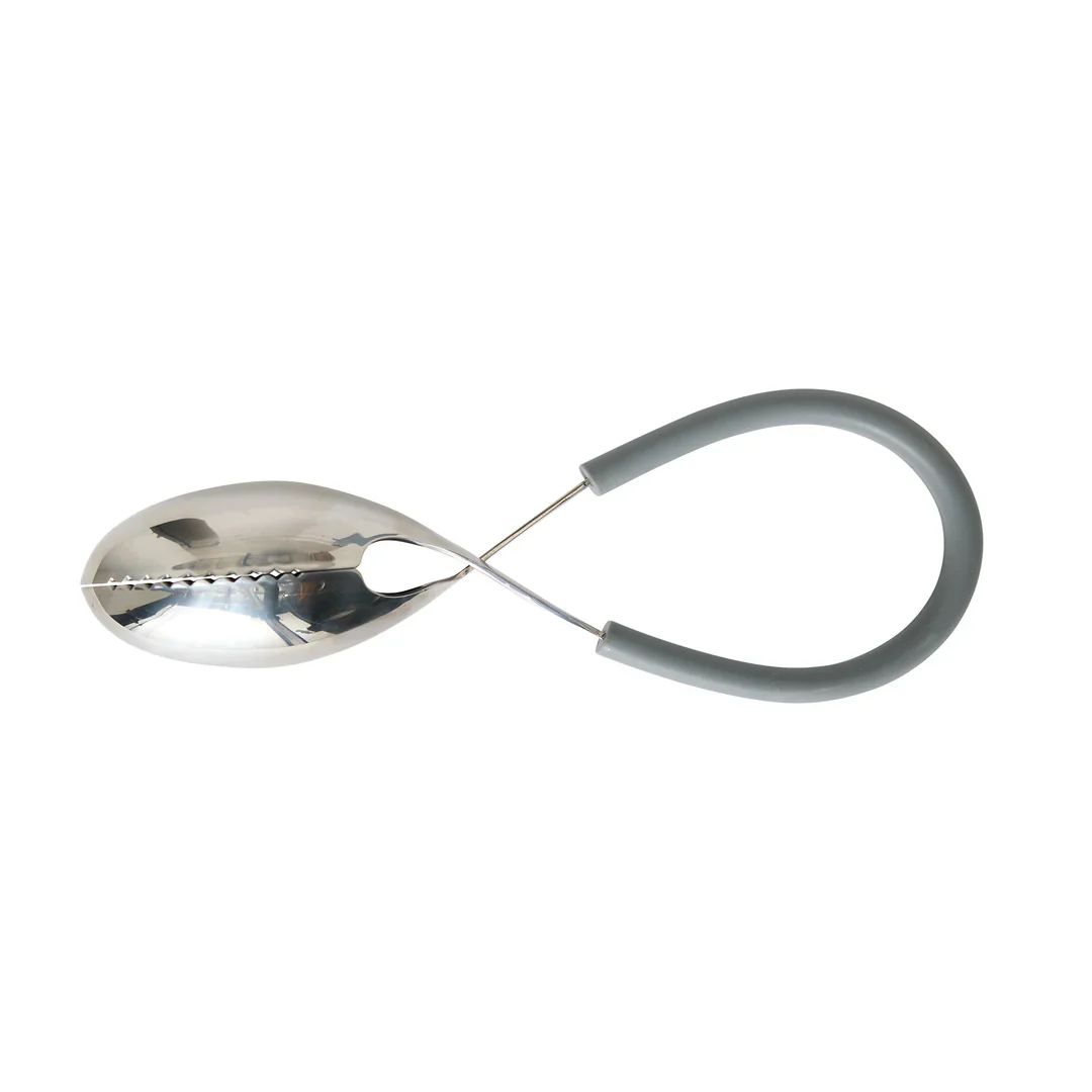 Endurance One-Handed Squeeze Shark Tongs - Image 2