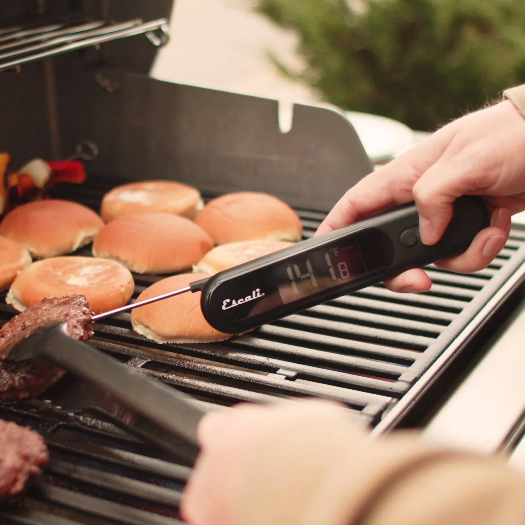 Escali Infrared Surface and Folding Probe Digital Thermometer - Image 3