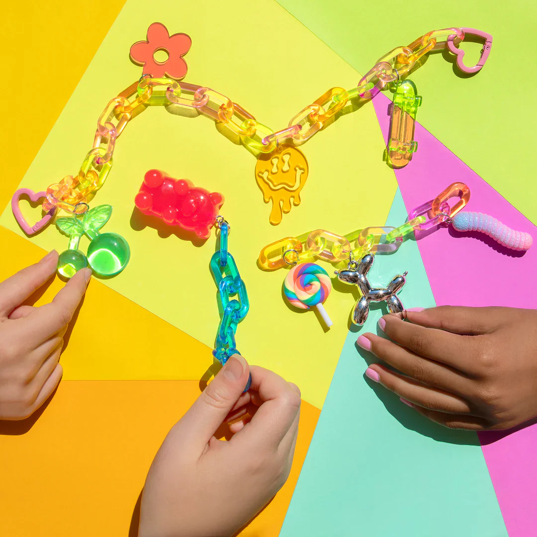 Fashion Angels So Rad! Chunky Charms & Chains Accessory Design Kit - Image 3