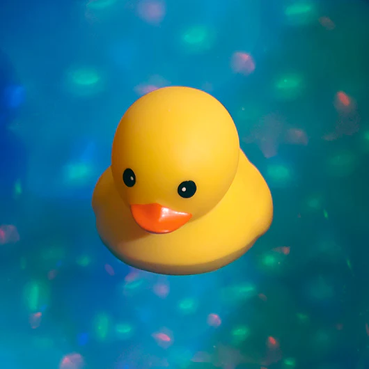 Gift Republic Boogie Bath Duck – Underwater Disco Light - Image 2