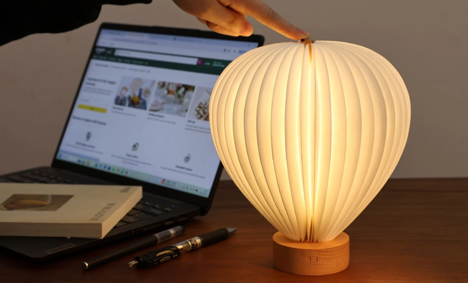Gingko Aeris Light –  Natural Beech Wood – 7" x 8.5" - Image 2