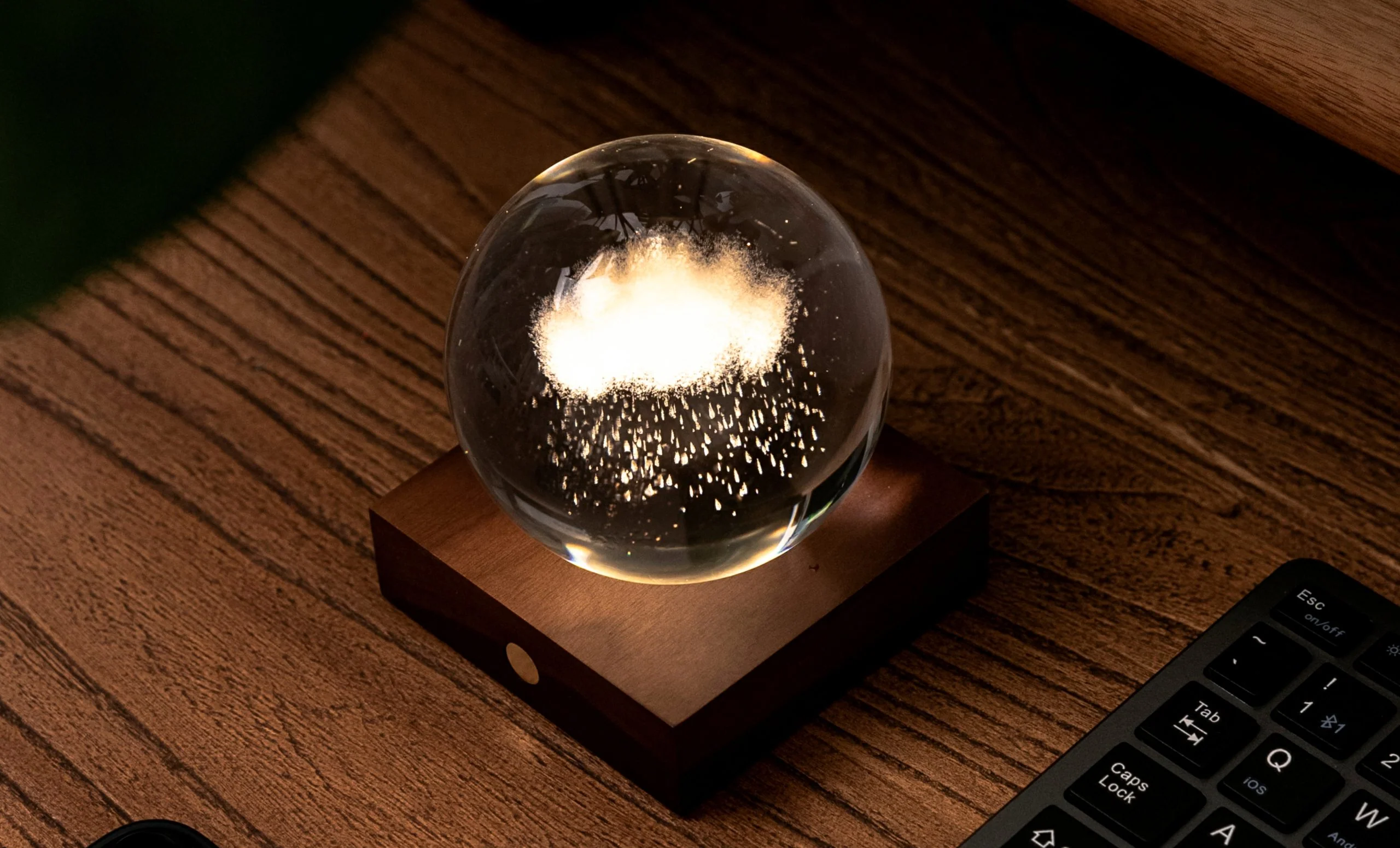 Gingko Designs Amber Crystal Light Paper Weight – Cloud - Image 5
