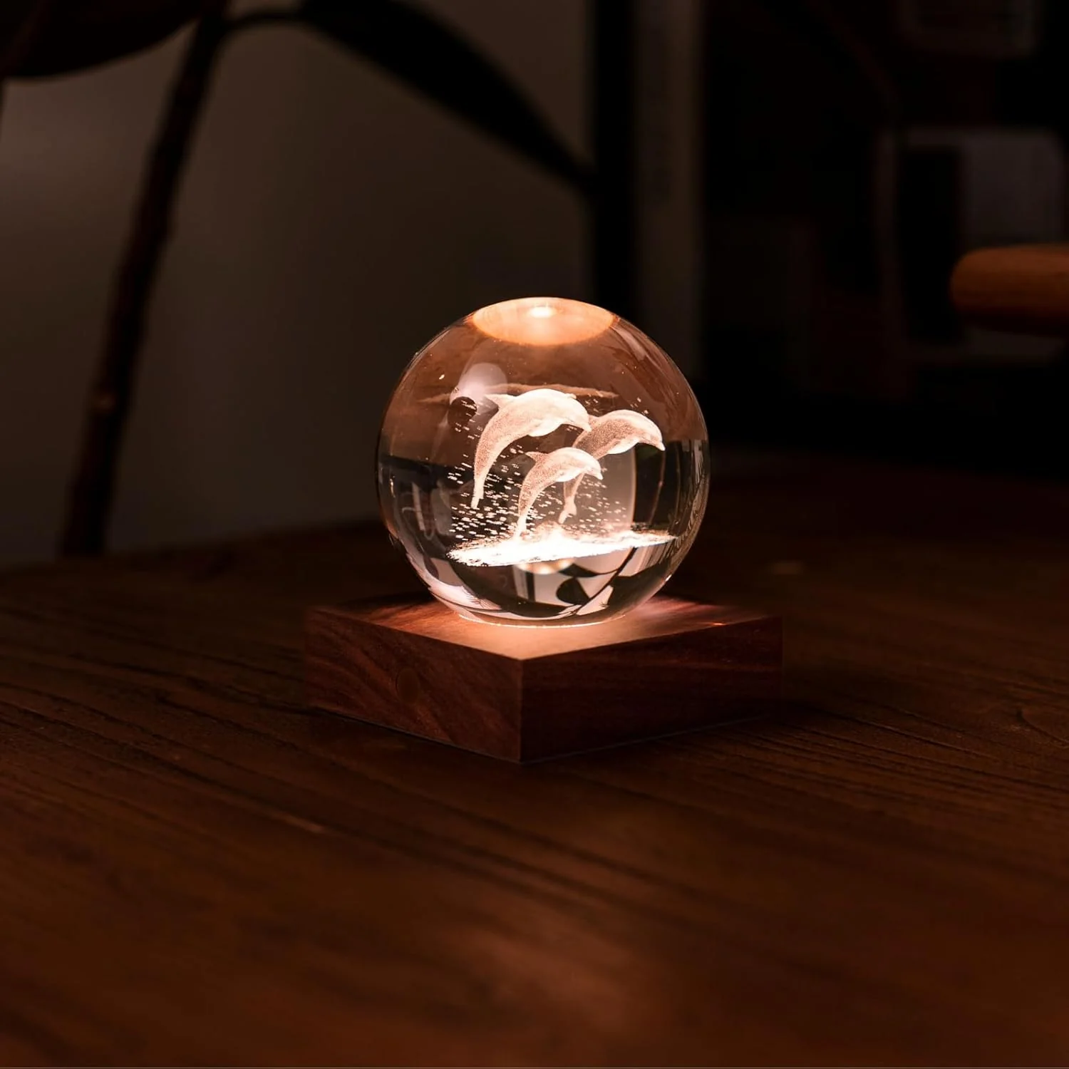 Gingko Designs Amber Crystal Paper Weight β Jumping Dolphins - Image 4