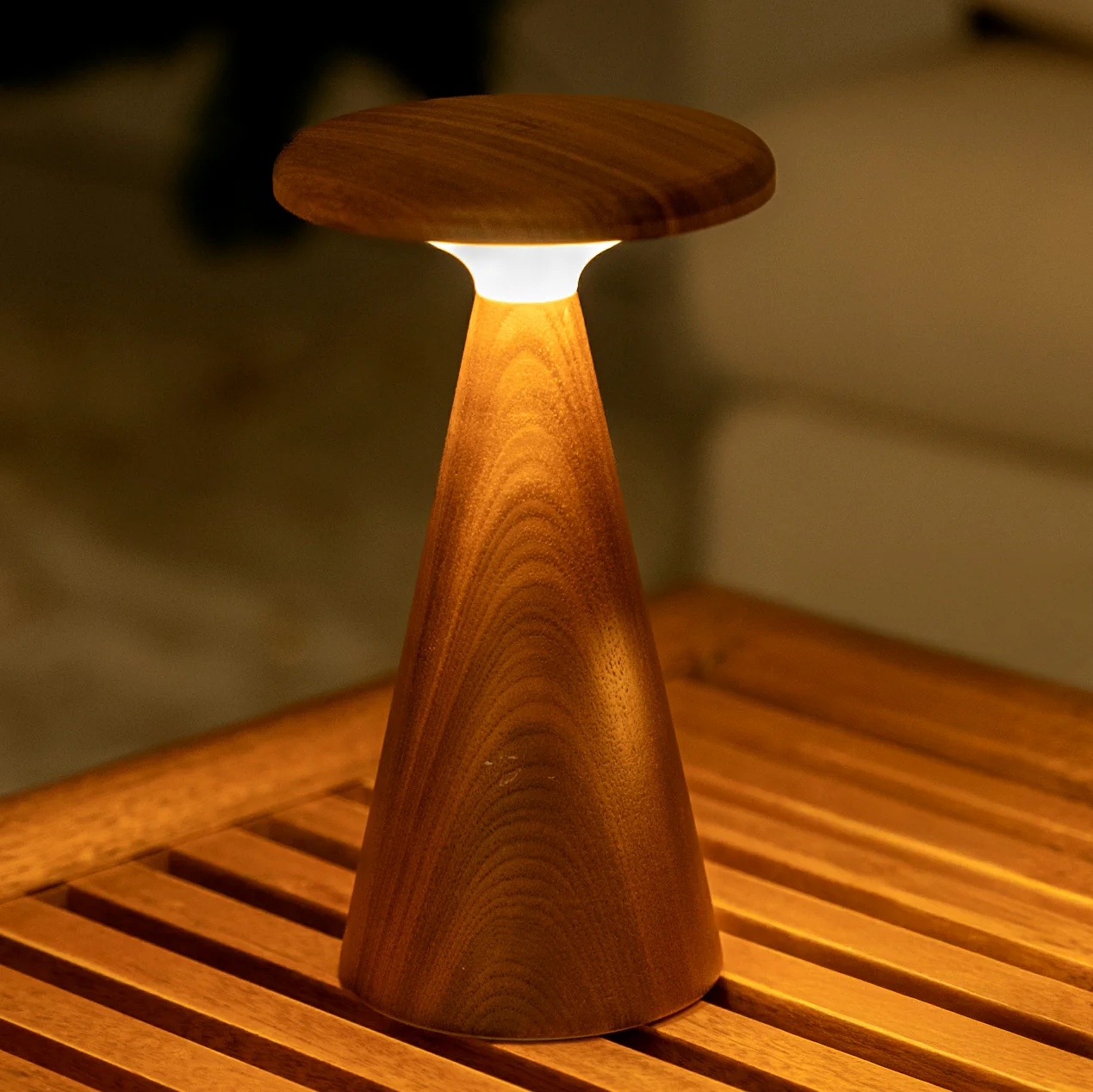 Gingko Large Sylva Table Lamp – Walnut - Image 2