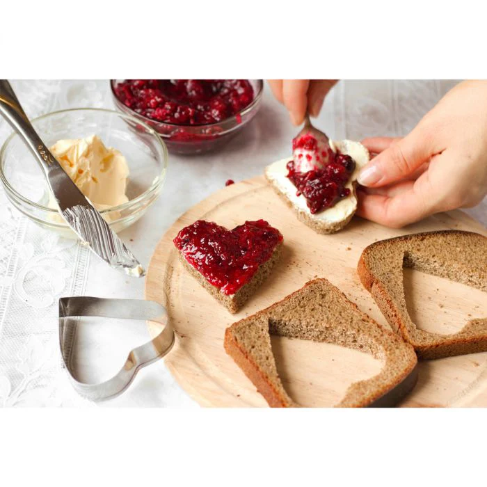 Mrs. Anderson Heart Cookie Cutter with Storage Container – Set of 5 - Image 3