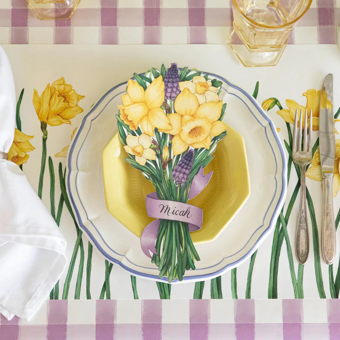 Hester & Cook Paper Placemats - Field of Daffodils – 18 Per Package - Image 3