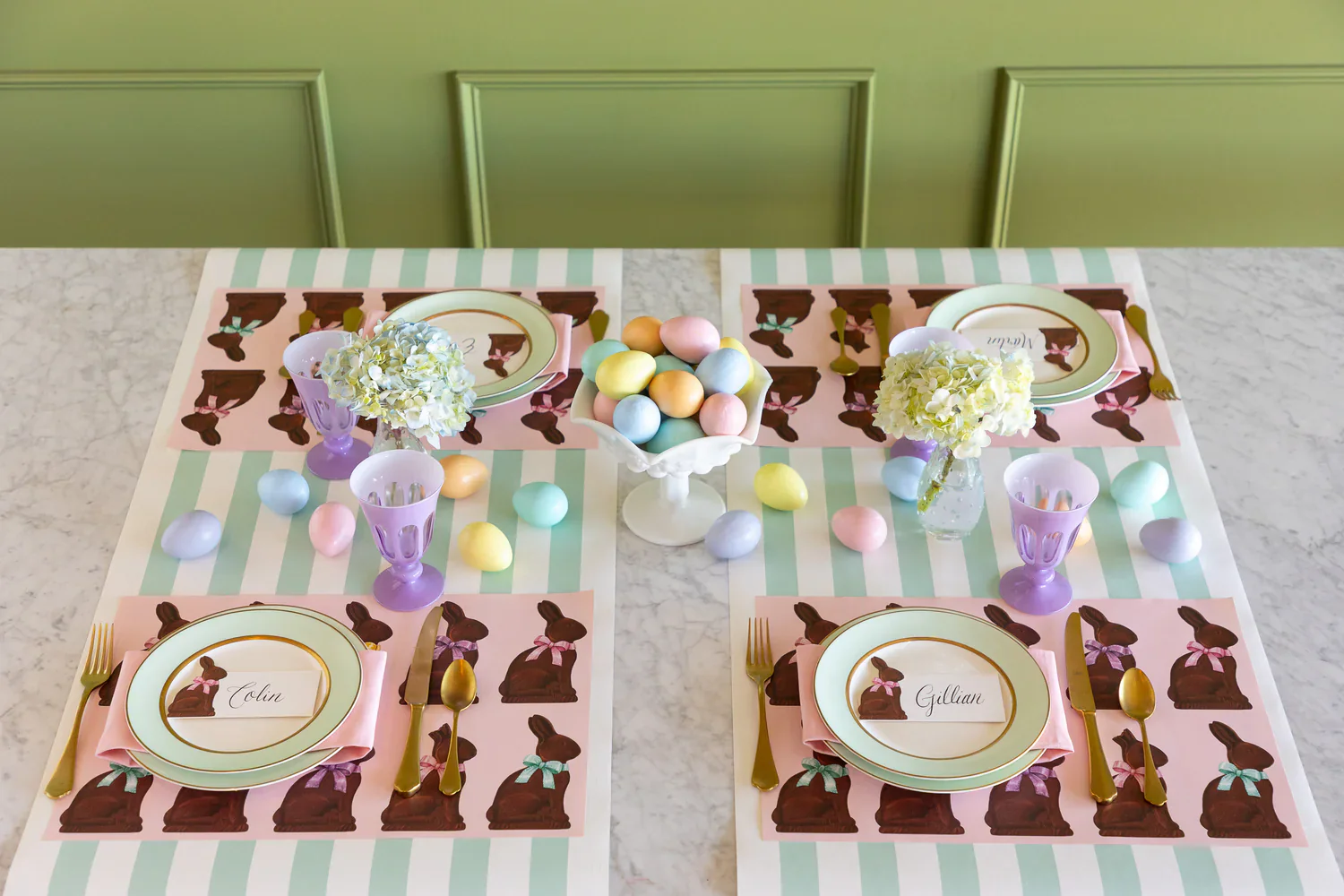 Hester & Cook Paper Placemats - Hershey's Chocolate Bunny – Pack of 18 - Image 3