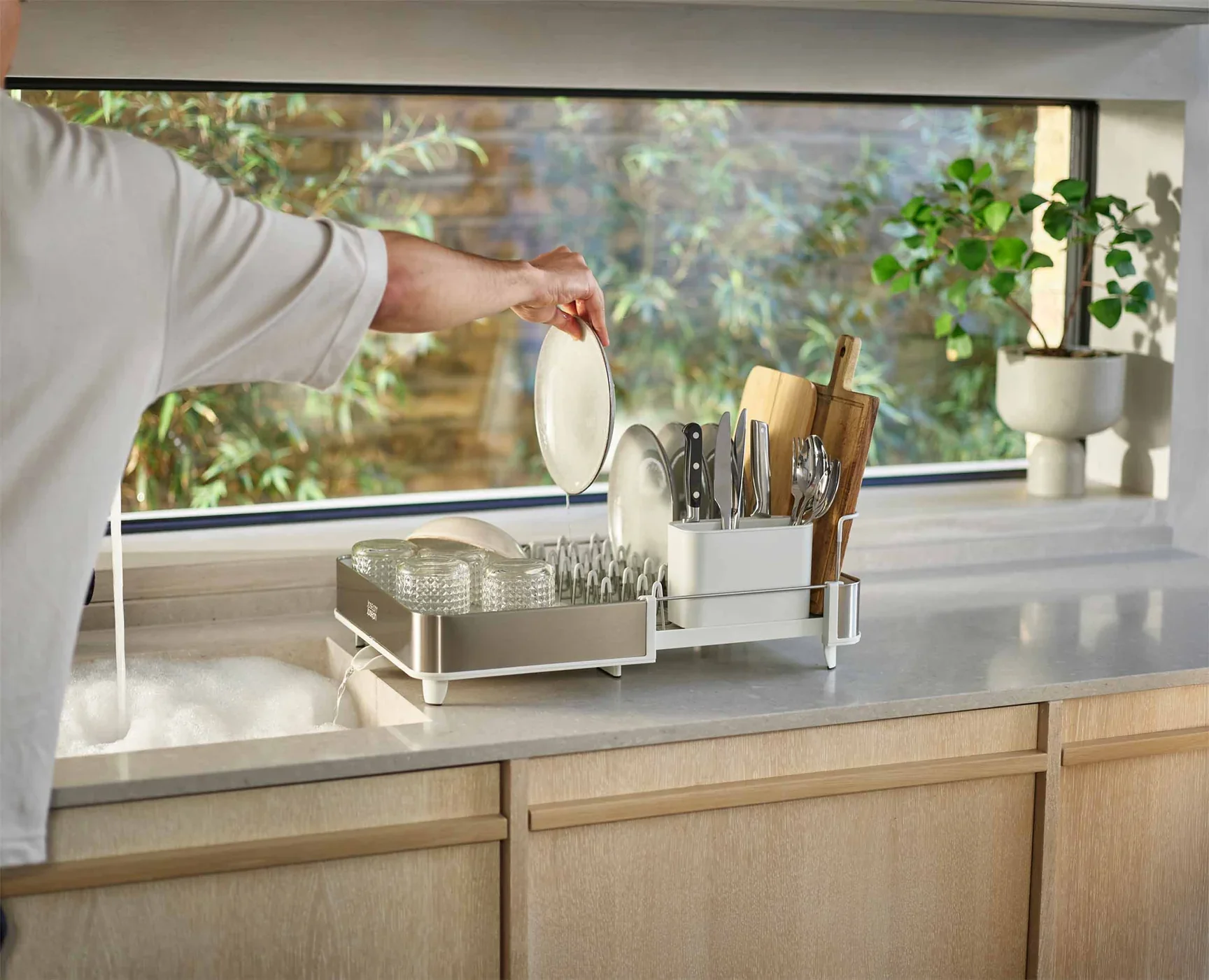 Joseph Joseph Extend Steel Expandable Dish Rack –  Stone - Image 8