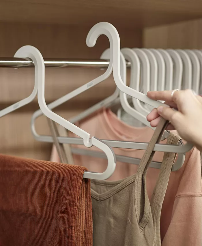 Joseph Joseph Orderly Anti-tangle Slim Clothes Hangers – Ecru – Set of 5 - Image 6