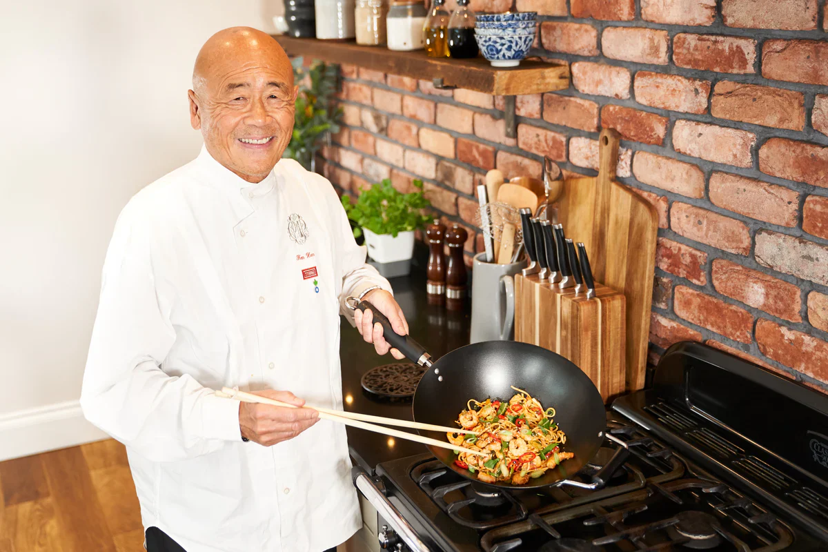 Ken Hom Excellence Non-Stick Carbon Steel Wok – 12" - Image 5