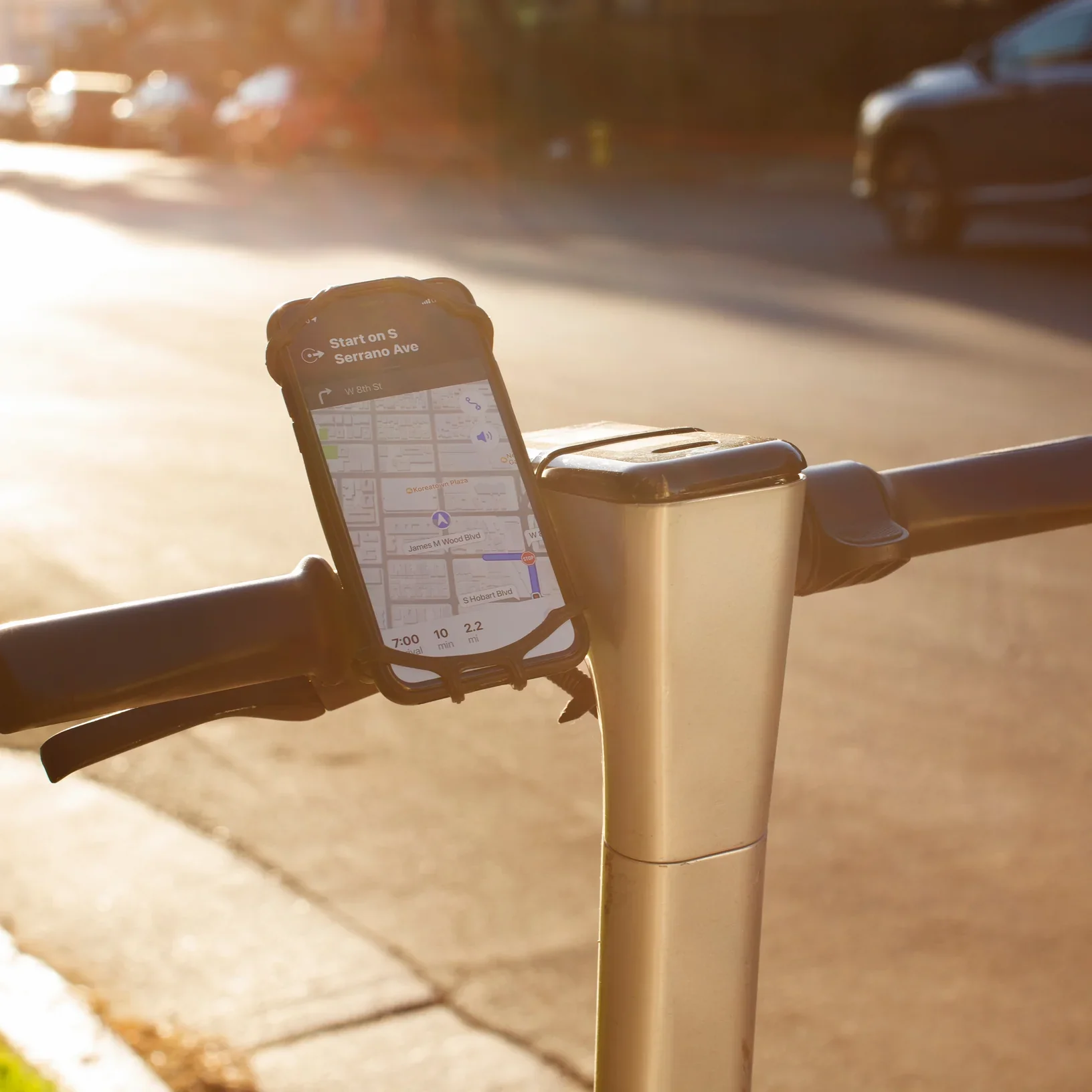 Kikkerland Bike Phone Mount - Image 4