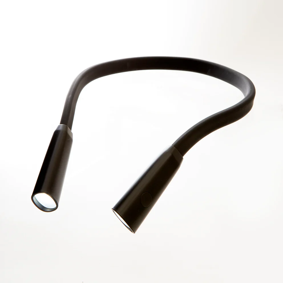 Kikkerland Hands Free USB Rechargeable Book Light - Image 3