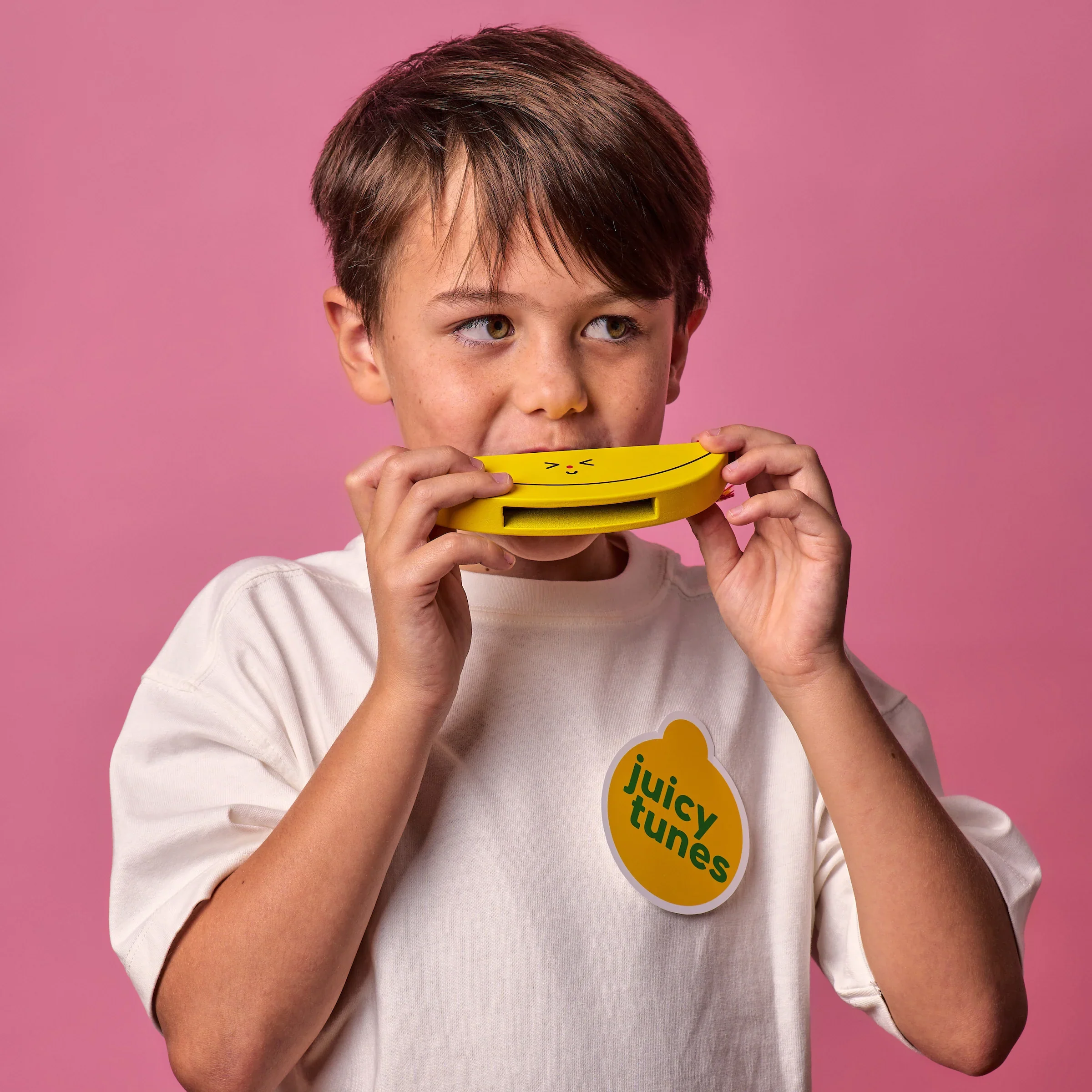 Kikkerland Kidoki Wooden Fruit Harmonica – Assorted – Each Item Sold Separately - Image 3