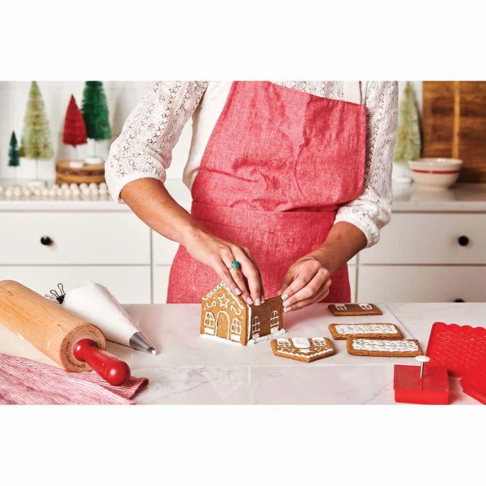King Arthur Baking Company 3-D Gingerbread Cutter Set - Image 3