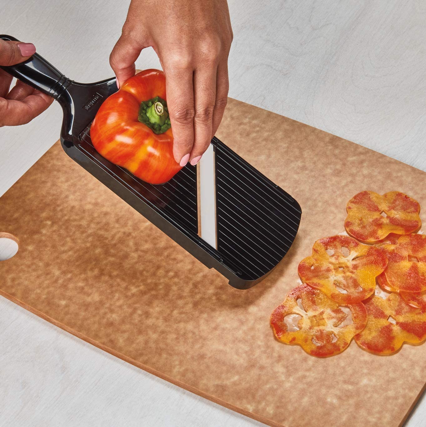 Kyocera Double Edge Ceramic Mandoline Slicer – Black - Image 4