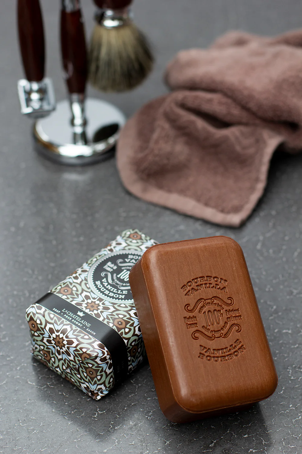 La Chatelaine Luxury Soap Bar – Bourbon Vanilla – 8.8oz - Image 5