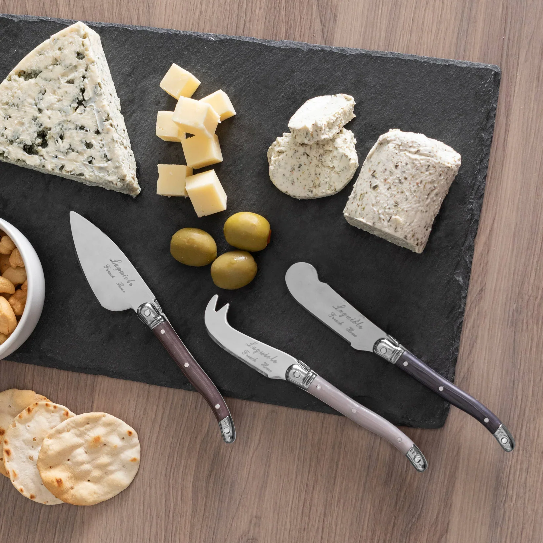 Laguiole Cheese Knife Set of 3 – Warm Hues Of Cinnamon And Spice - Image 2