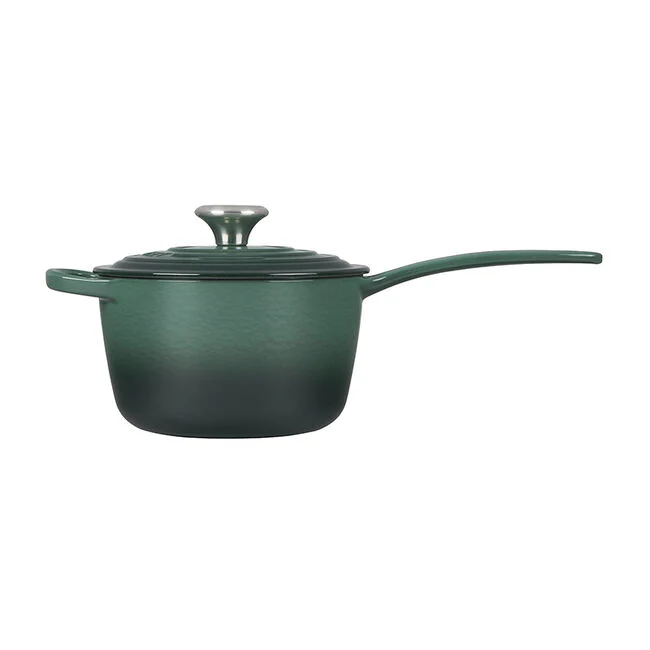 Le Creuset Signature Saucepan – 1.75 QT – Artichaut - Image 2