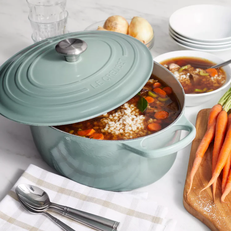 Le Creuset Signature – SPECIAL – Oval Dutch Oven – 8 QT – Sea Salt - Image 7