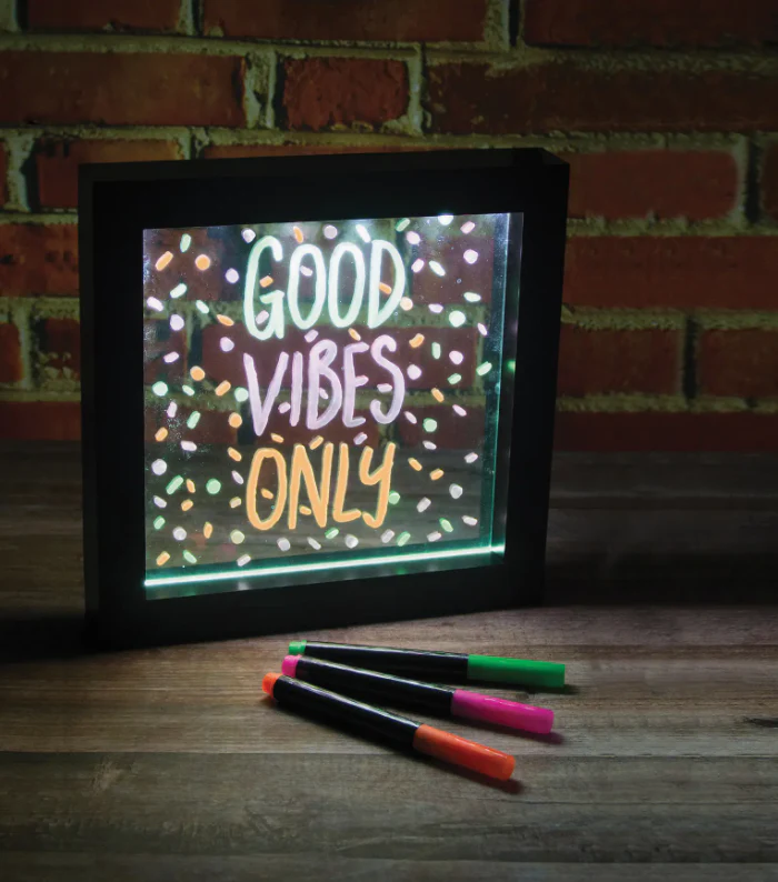 Light Up Neon Message Frame - Image 5