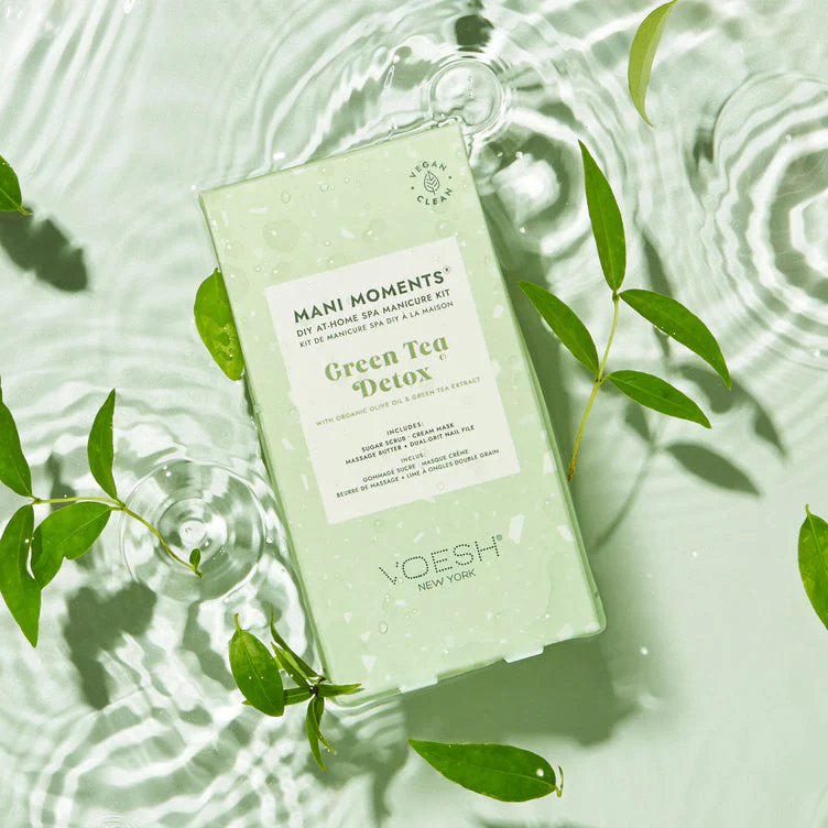 Voesh Mani Moments Revitalizing At-Home Manicure Kit – Green Tea Detox - Image 2