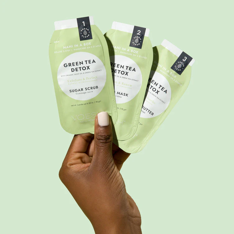 Voesh Mani Moments Revitalizing At-Home Manicure Kit – Green Tea Detox - Image 4