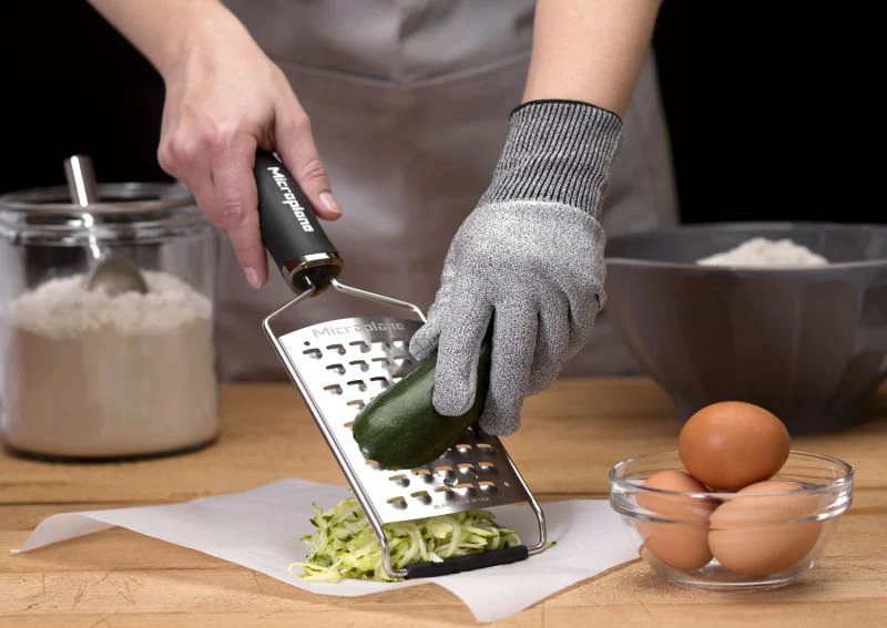 Microplane Cut Resistant Glove - Image 4