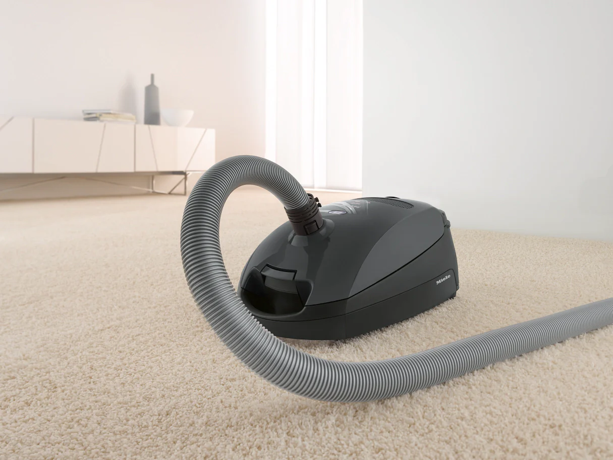 Miele Classic C1 Pure Suction PowerLine - SBAN0 Vacuum Cleaner - Image 6