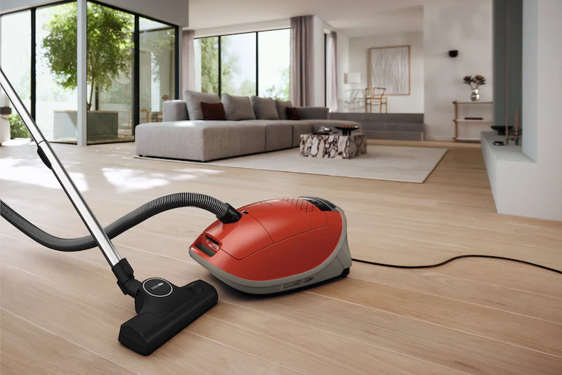 Miele Classic Guard M1 Canister Vacuum Cleaner - Terra Red - Image 5