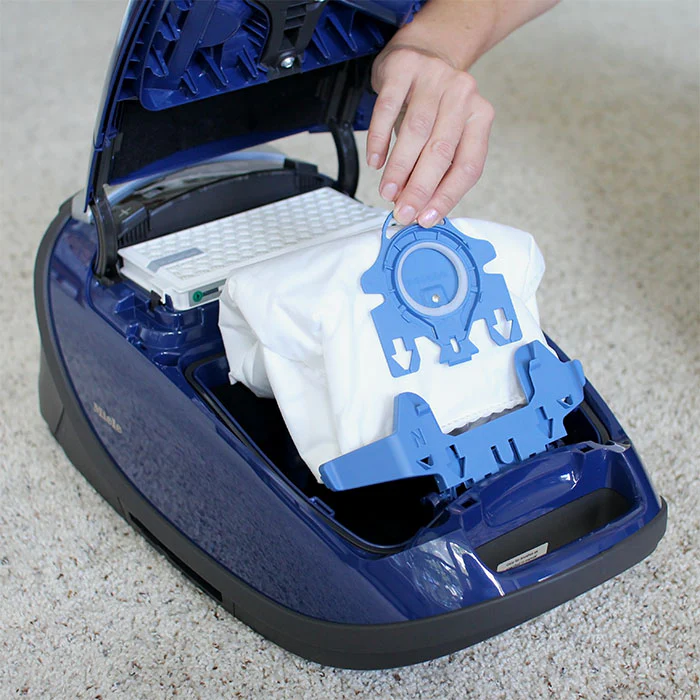 Miele Complete C3 Marin Vacuum Cleaner - Image 3