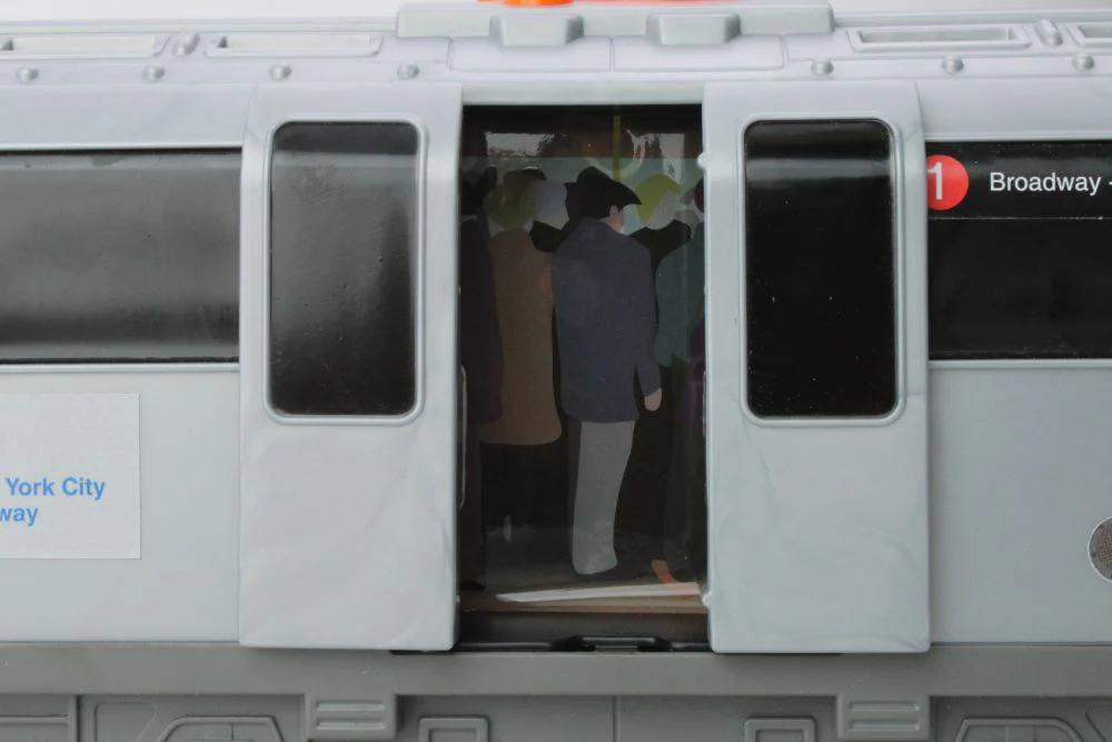 New York City MTA Motorized Subway Car With Lights & Sound - Image 4