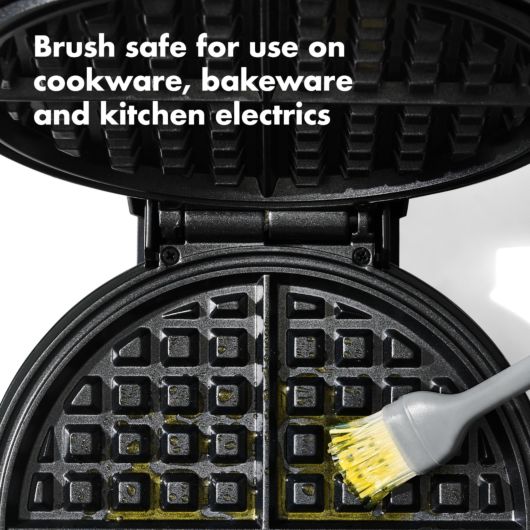 OXO Glass Oil Bottle & Silicone Brush Set - Image 4
