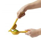 OXO Good Grips Citrus Squeezer - Image 3
