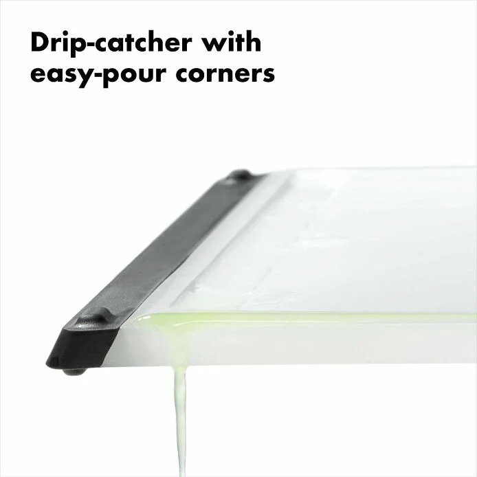 OXO Good Grips Carving & Cutting Board - 21.1” x 14.5” - Image 2