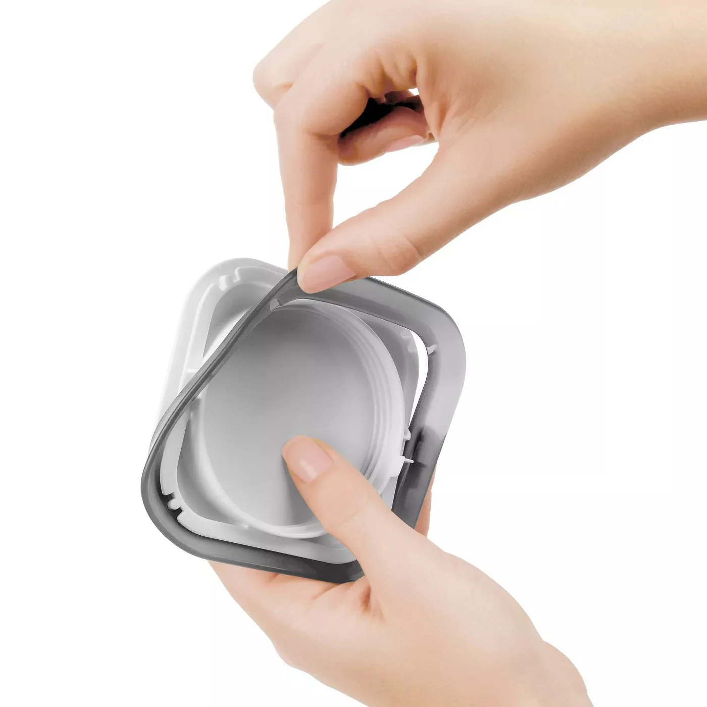 OXO POP Container – Small Square – 1.1qt - Image 2