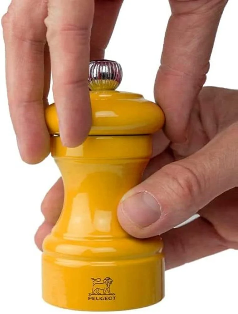 Peugeot Bistro Manual Gloss Painted Wood Pepper Mill – Yellow  – 4" - Image 4