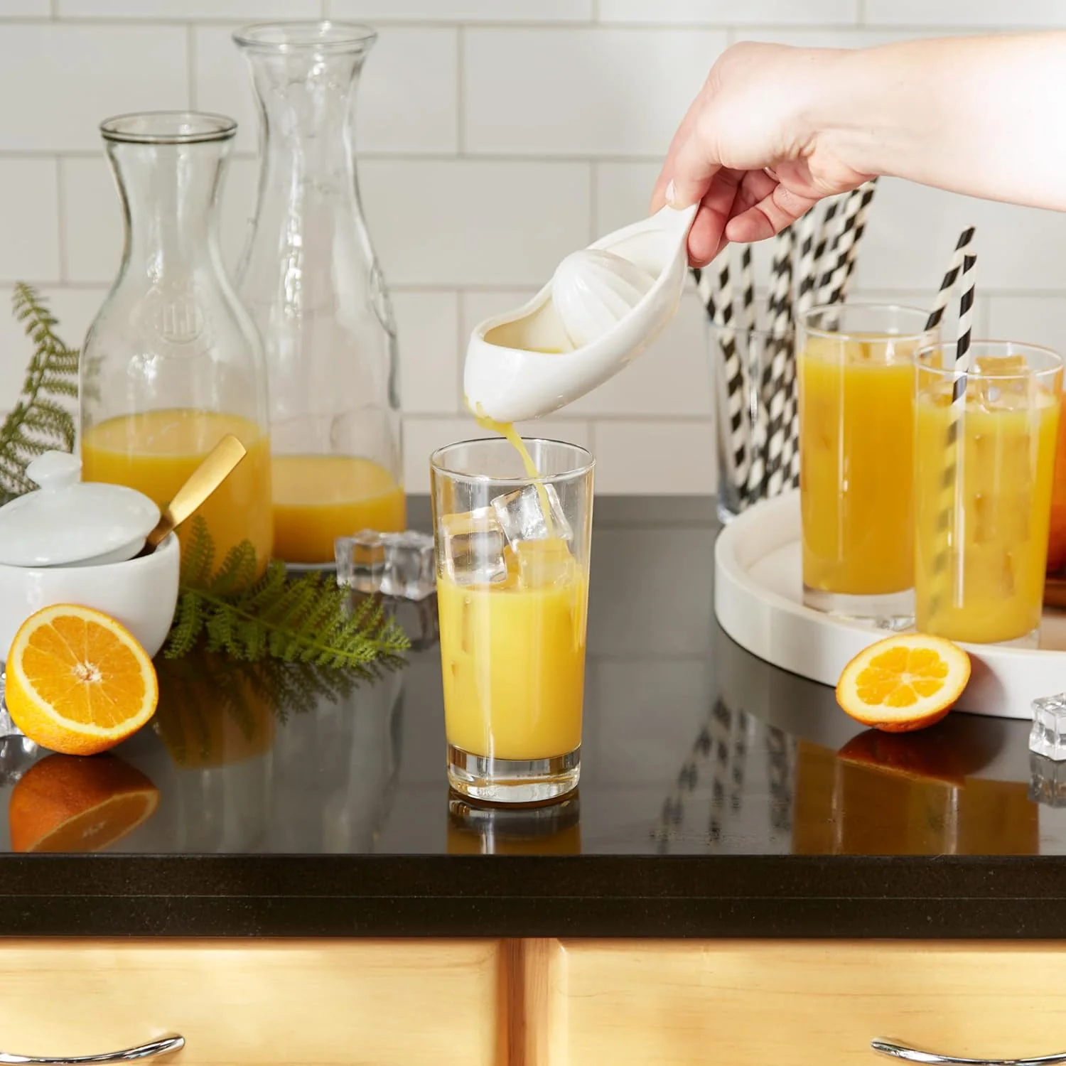 Porcelain Citrus Juicer - Image 4