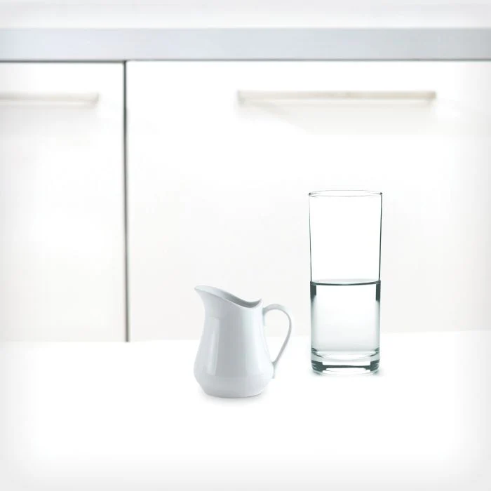 Porcelain Creamer Pitcher – 8oz - Image 3