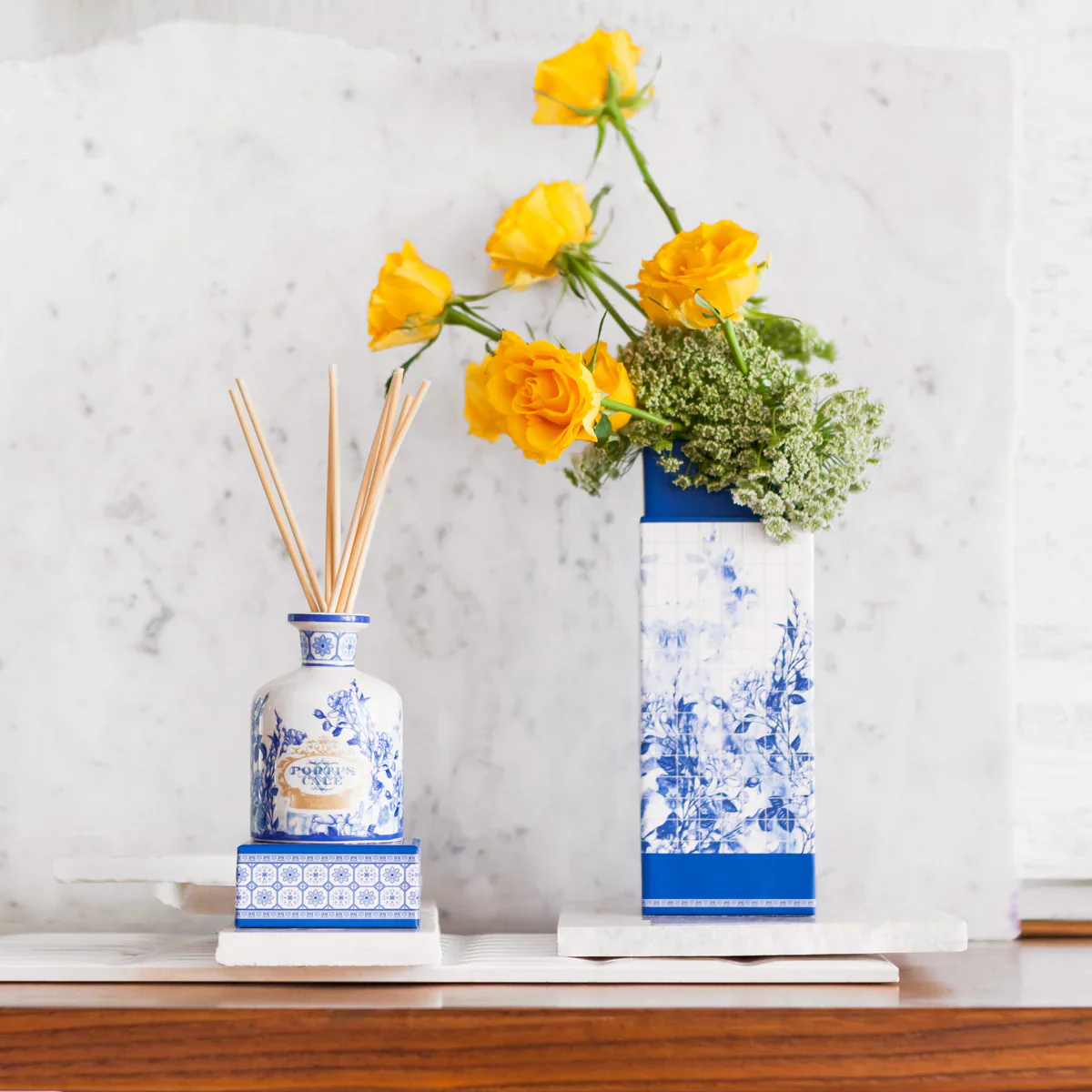 Portus Cale Gold & Blue Luxury Reed Diffuser โ 8.4oz โ Pink Pepper & Jasmine - Image 4