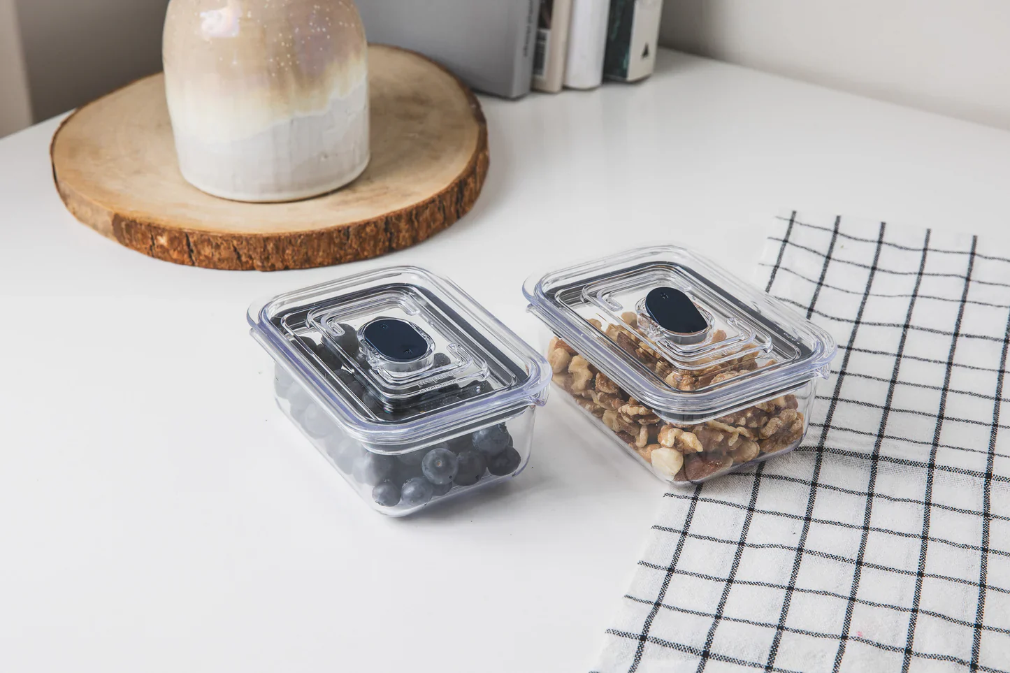 Prepara Latchlok Click Food Storage Container – 1.9 Cups – Set of 2 - Image 2
