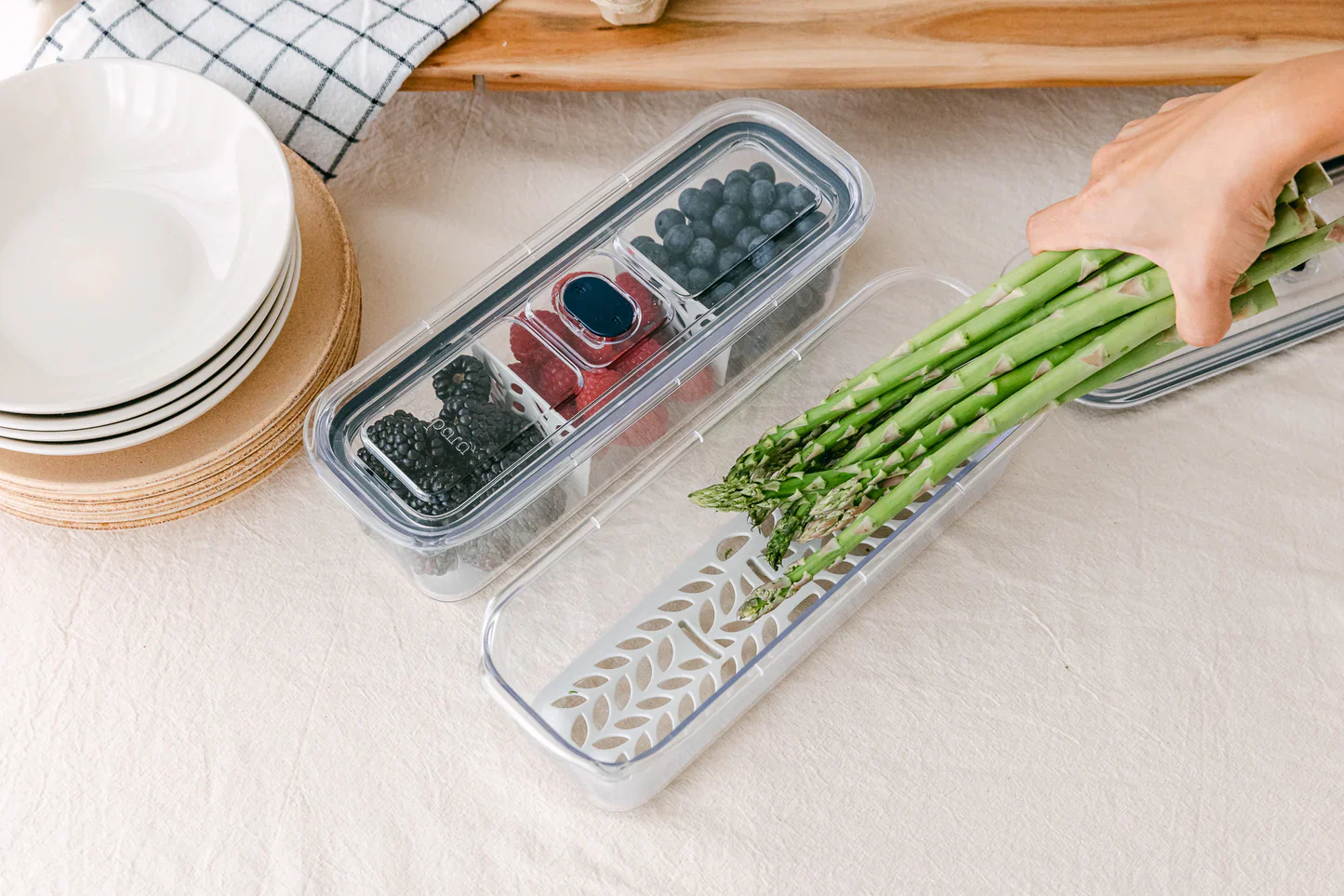 Prepara Latchlok Click Food Storage Container With Divider – 6.2 Cups - Image 2