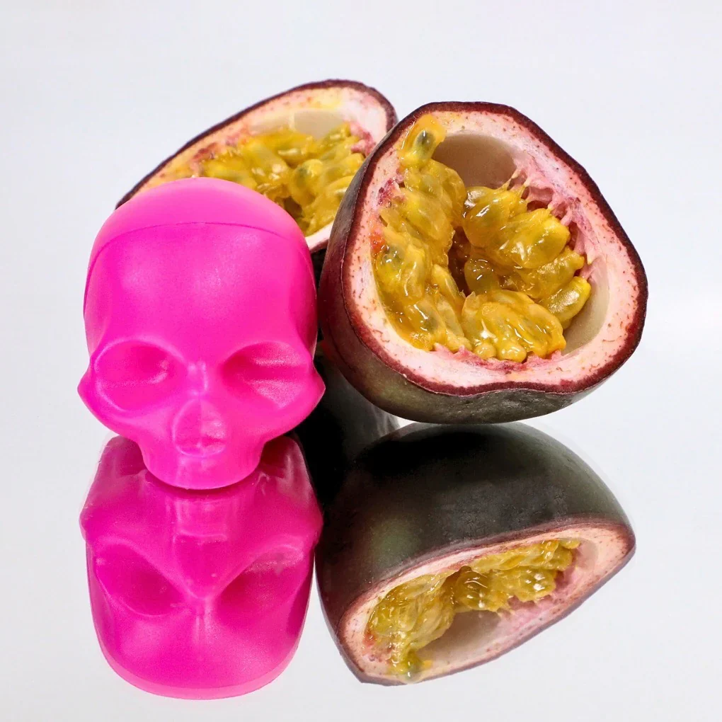 Rebels Refinery Pink Skull Lip Balm – Passion Fruit - Image 2